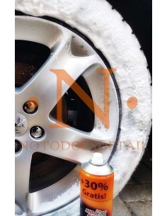 Aplicación de la espuma para neumáticos Moje Auto Pianka do Opon - NOTODOESDETAIL